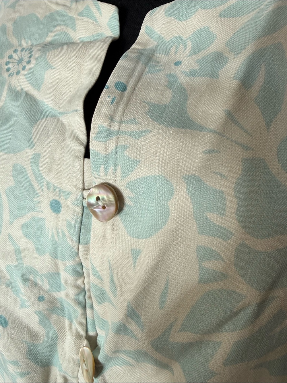 PINEAPPLE MOON Silk Button Down Top Sleeveless Tank Vest Cream Seafoam Large - Picture 4 of 8